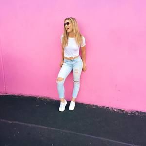 Meet your Posher, Andrea